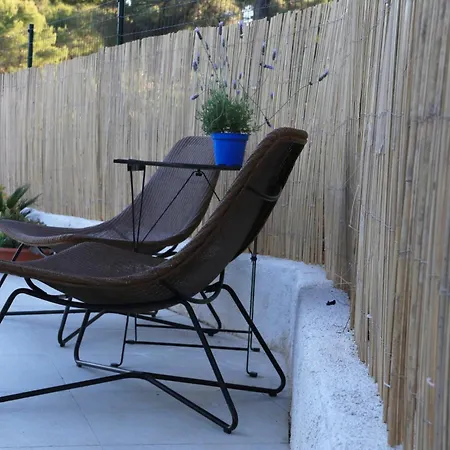 Leta Charming Cozy House With Pool Appartamento